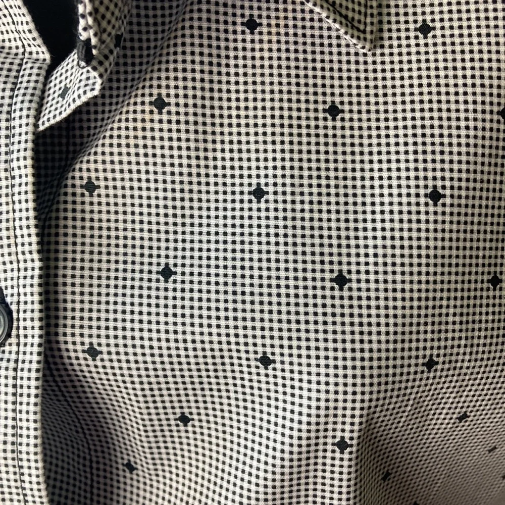 Liz, Claiborne, 2X, black and white short sleeve shirt - Picture 2 of 8